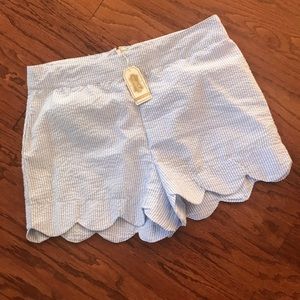 Mudpie Seersucker Scallop Shorts (L)